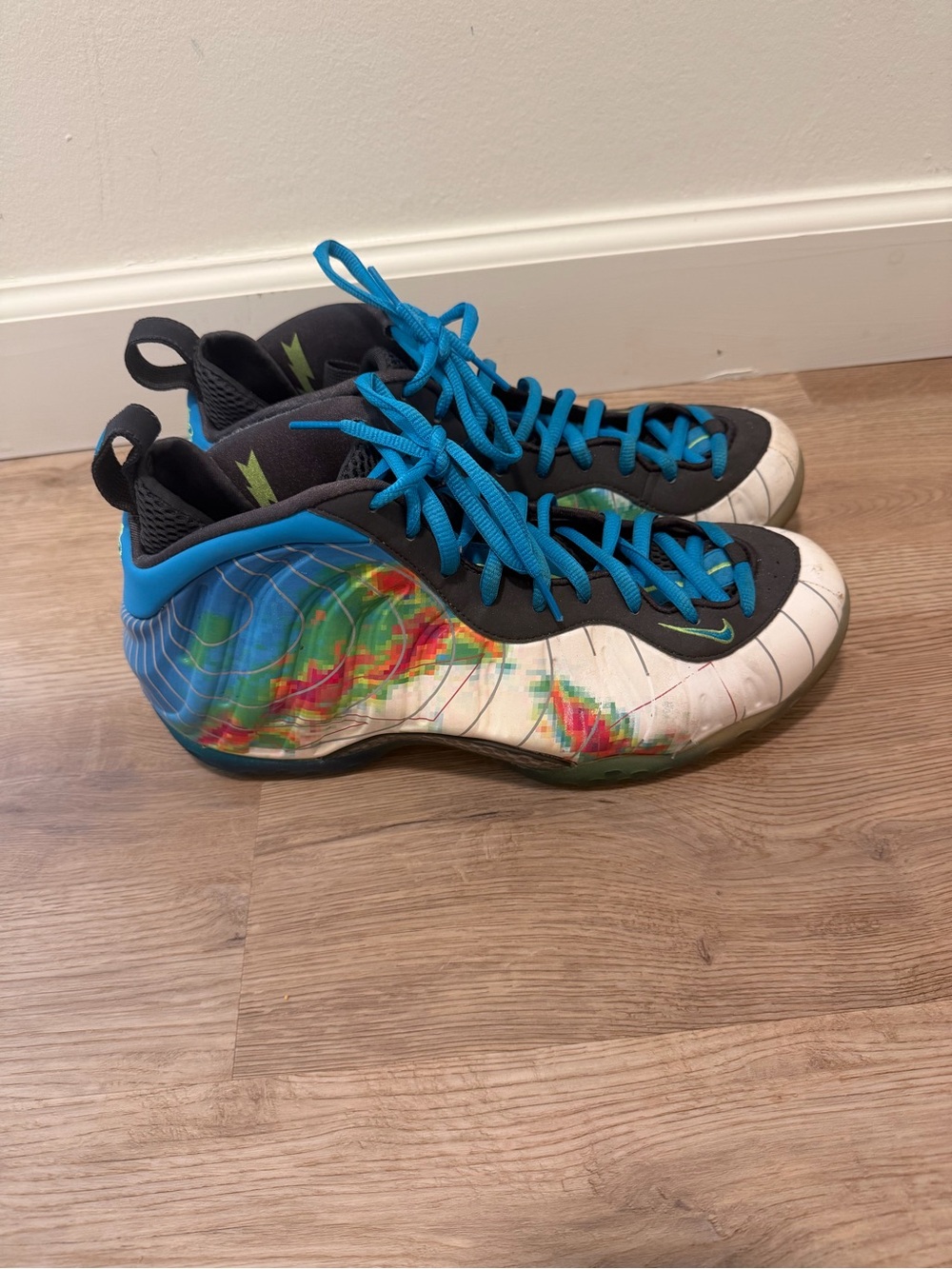 Nike Men’s Weatherman Foamposite Sneakers